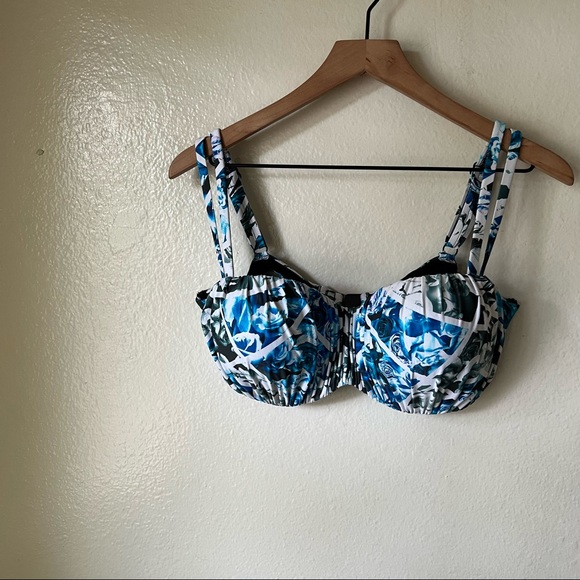 Robyn Lawley | Gothic Rose Underwire Bikini Top - Picture 2 of 6